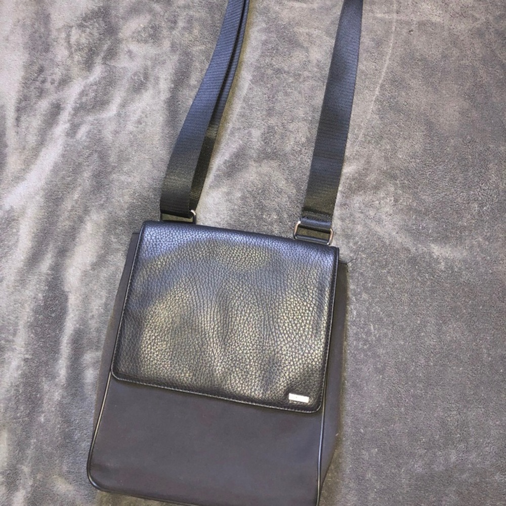 Black Calvin Klein shoulder bag